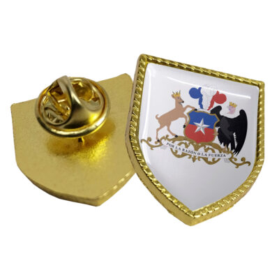 Piocha Broche Dorado Escudo 25 mm